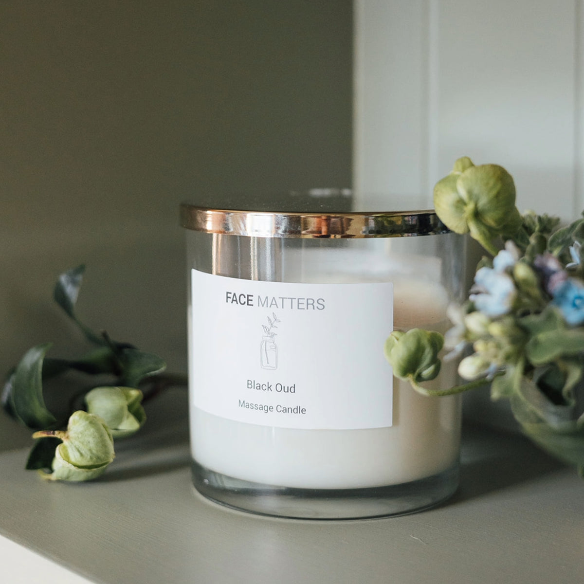 Oud Candle Luxury Massage - Face Matters Skincare