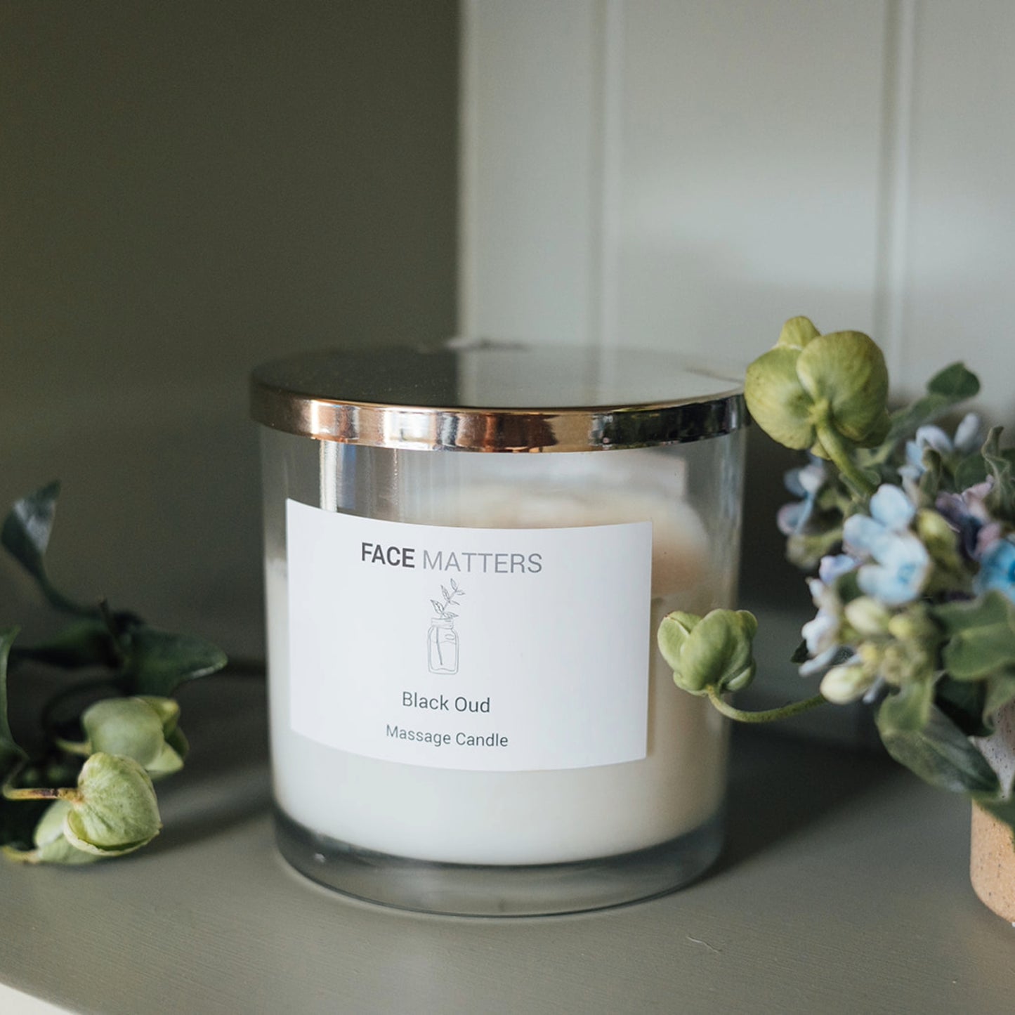 Black Oud Luxury Massage Candle
